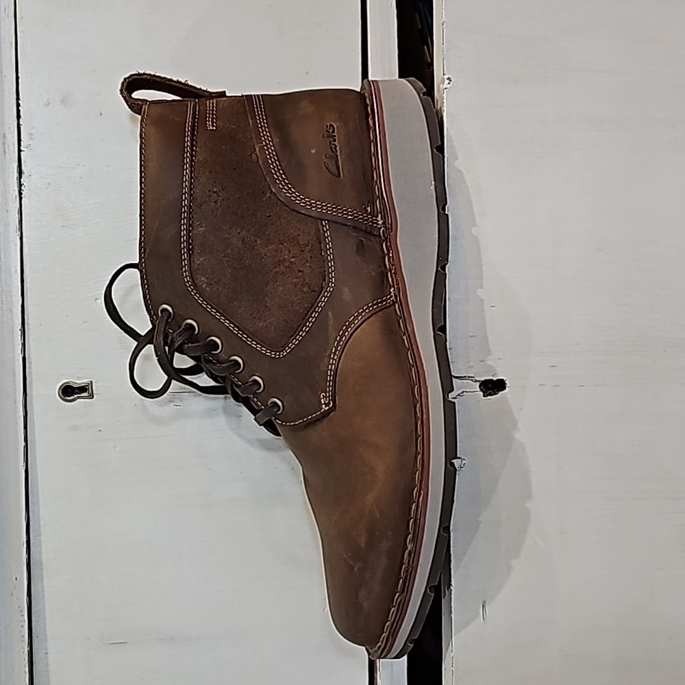 Clarks GRAVELLE TOP TAN LEATHER mens size 12M